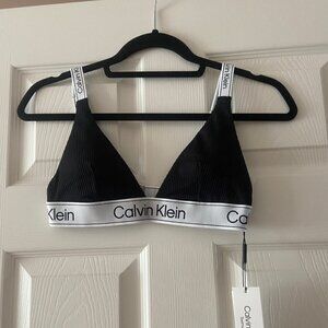 BNWT Calvin Klein Swimsuit Top XS